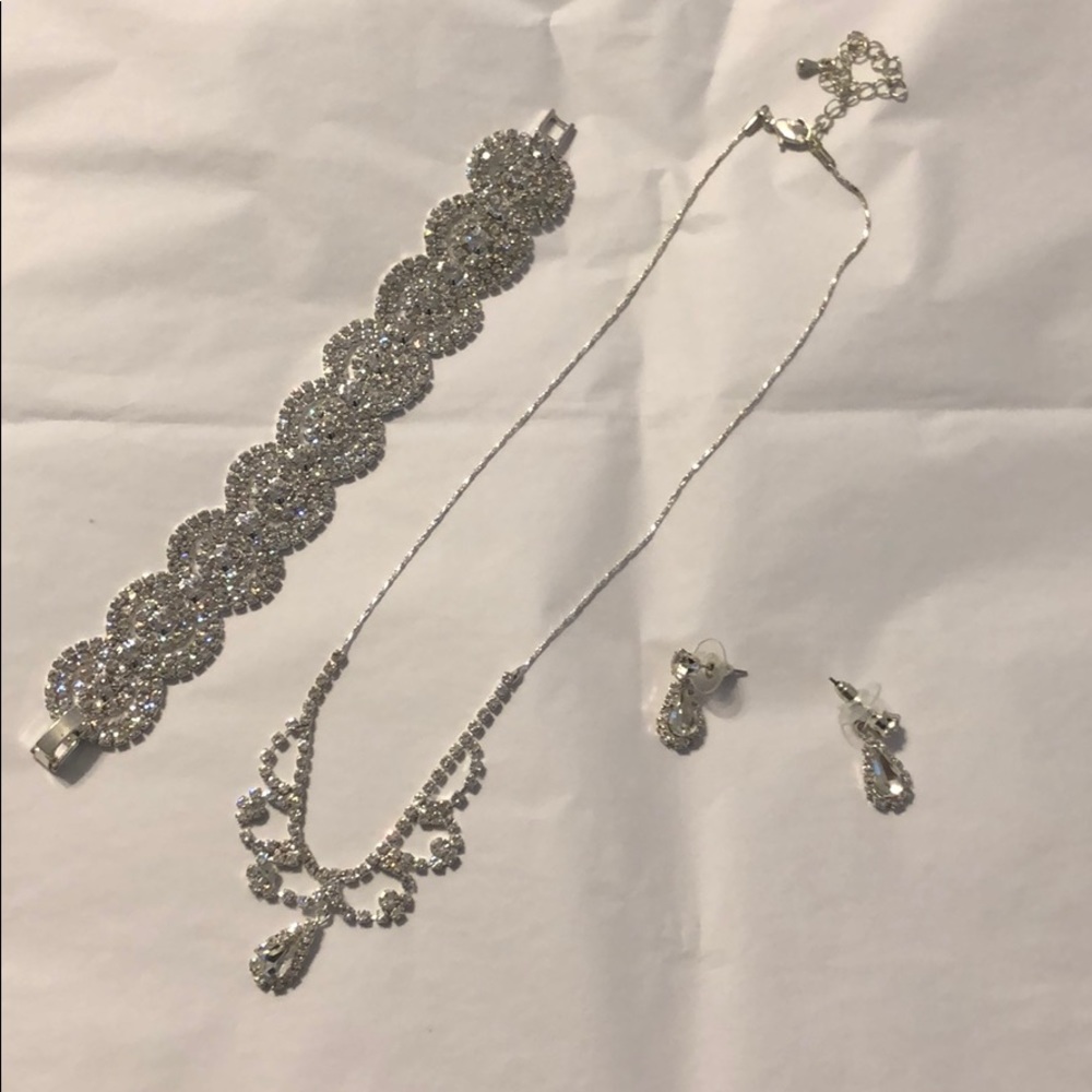 Jewelry set
